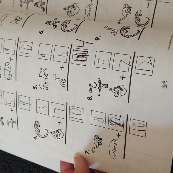 Scholastic Math Picture Pages with Activities - Gr. 1-3 - GUC - Picture 10 of 14